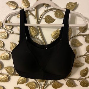 Lululemon Run Times Sports Bra - 38D